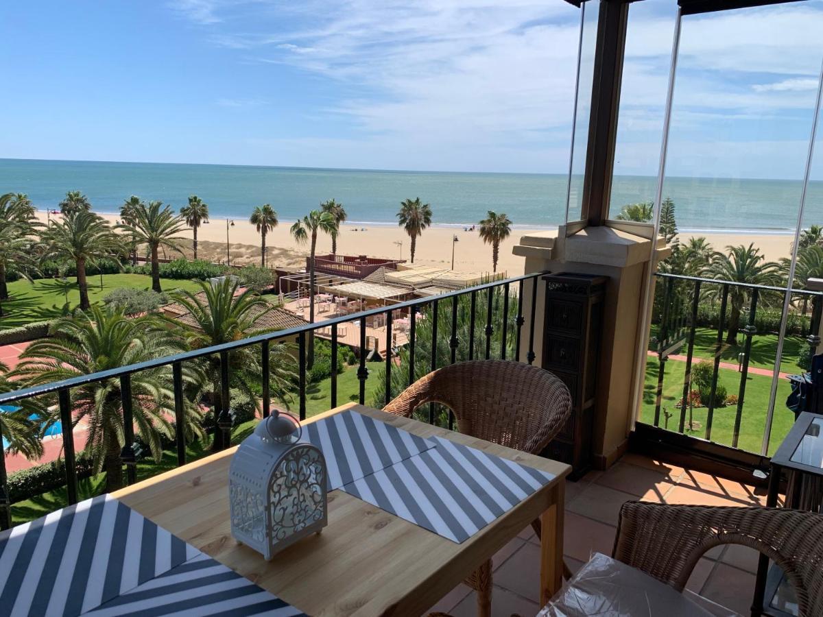 Mirando Al Mar. Primera Linea De Playa Исла Канела Екстериор снимка